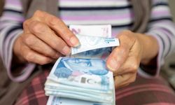 KADEMELİ EMEKLİLİKTE SON DURUM! 2000-2008 SGK Girişlileri Kaç Yaşında Emekli Olacak?