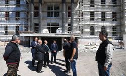 Bigadiç’te Yeni Hükümet Konağı Tamamlanıyor: Vali Ustaoğlu Çalışmaları Yerinde İnceledi