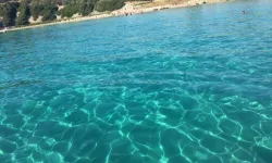 İzmir’in Saklı Cenneti Hanımın Koyu: Kokulu Otların Arasında Turkuaz Bir Kaçış