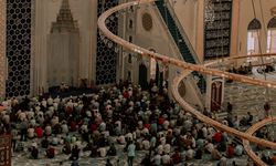 CUMA NAMAZI SAATİ 25 EYLÜL (İSTANBUL, ANKARA, İZMİR, BALIKESİR) Cuma Namazı Kaçta Kılınacak? Cuma Namazı Kaç Rekat?