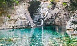 İzmir'in Gizli Cenneti Cihan Beğendi Kanyonu! Doğanın Kalbinde Unutulmaz Bir Yolculuk