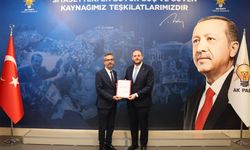 AK Parti Altıeylül’de Ali Osman Eser İlçe Başkanı Oldu