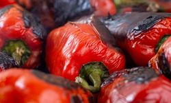 Koyu ve Lezzetli Domates Sosu İçin Çekirdekleri Ayırmak Gerekir Mi?