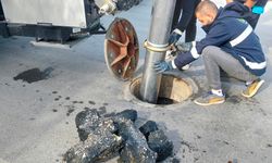 Edremit’te Kanalizasyon Hatlarından Çuvallar Çıktı
