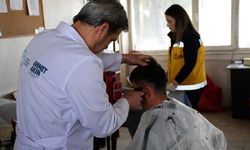Büyükşehir Belediyesi, Yakın Berber ve Evde Bakım Hizmetleri Uygulamalarıyla vatandaşın yanında
