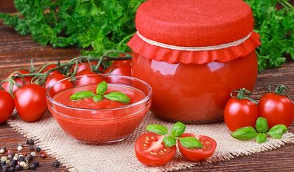 Salça Küflenmesi Nasıl Önlenir? Salçayı Uzun Süre Taze Tutmanın Püf Noktaları