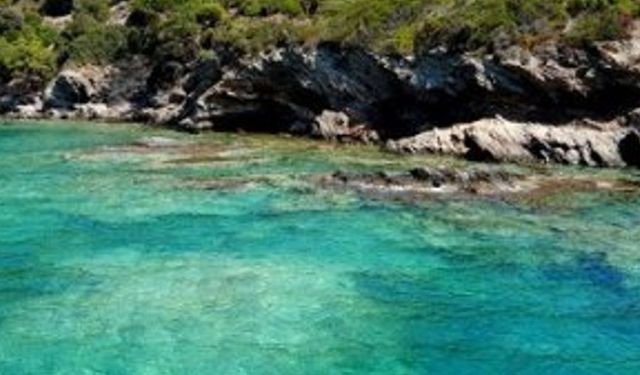 İzmir’in Saklı Cenneti Büyülüyor! Gündüz Antik Kent, Gece Yıldızların Altında Kamp
