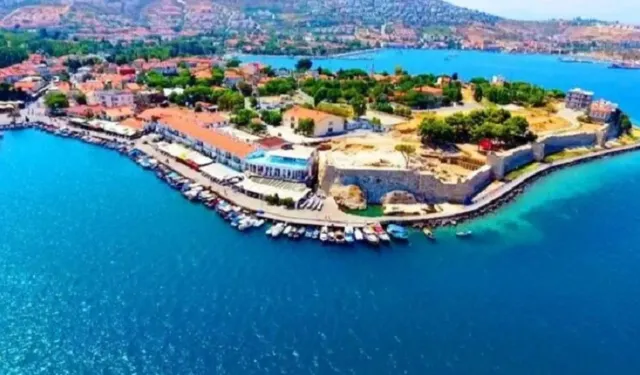 Alaçatı'yı Unutturacak Ege Güzelliği! Foça'nın Saklı Cenneti Küçükdeniz