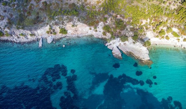 Karaburun’un Saklı Koyu Eşendere: Sessizlik Arayanların Yeni Gözdesi