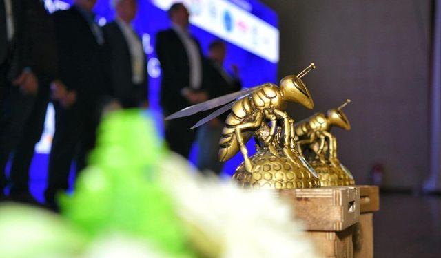 Arıcılıkta İlklerin Belediyesi Balıkesir'den 3 Ödüllü Proje