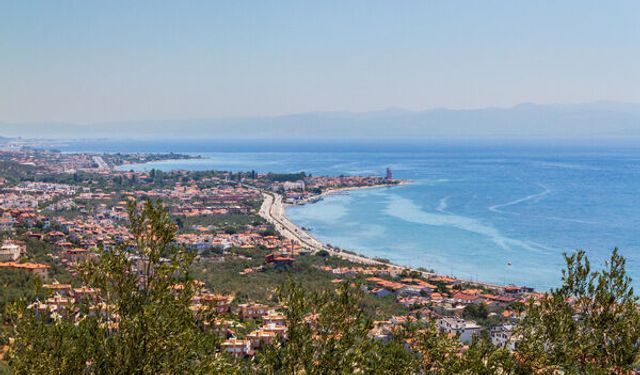 Edremit Ekonomisinin Kalbi: Zeytincilik, Turizm ve Tarım