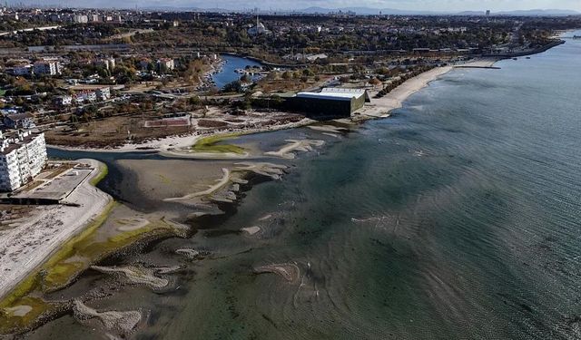 İstanbul’da Deniz Suyu Çekildi: Balıkçılar Denize Açılamadı