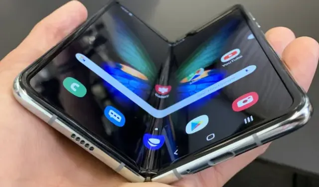 Katlanabilir Telefon Pazarında Büyük Düşüş: İşte En Çok Satan Markalar