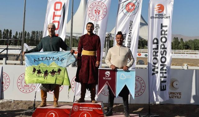 Balıkesirli 3 Sporcuya Milli Takım Bileti
