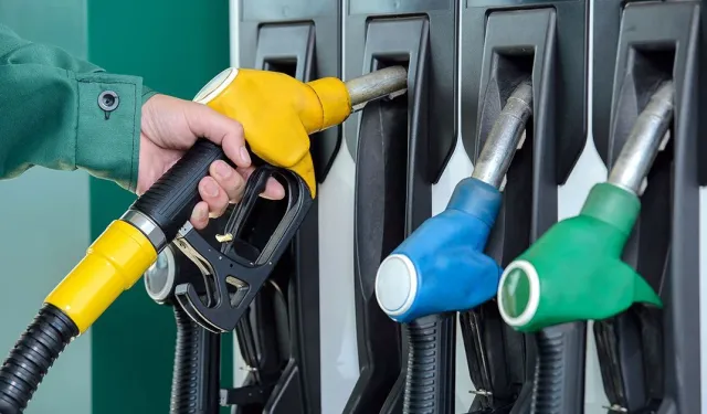 Motorine Dev Zam Geliyor: Litre Fiyatı Ne Kadar Olacak?