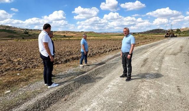 Susurluk’ta Yol ve Köprü Çalışmaları Sürüyor