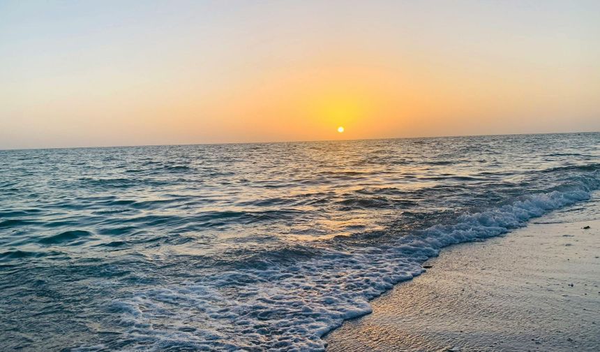 Ne Bodrum Ne Çeşme! Balıkesir'in Saklı Plajı Güzelliğiyle Büyülüyor
