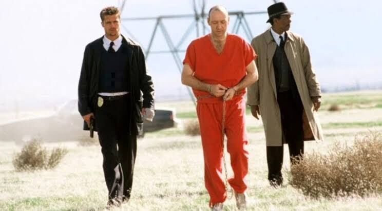 2. Se7En – Yedi 1