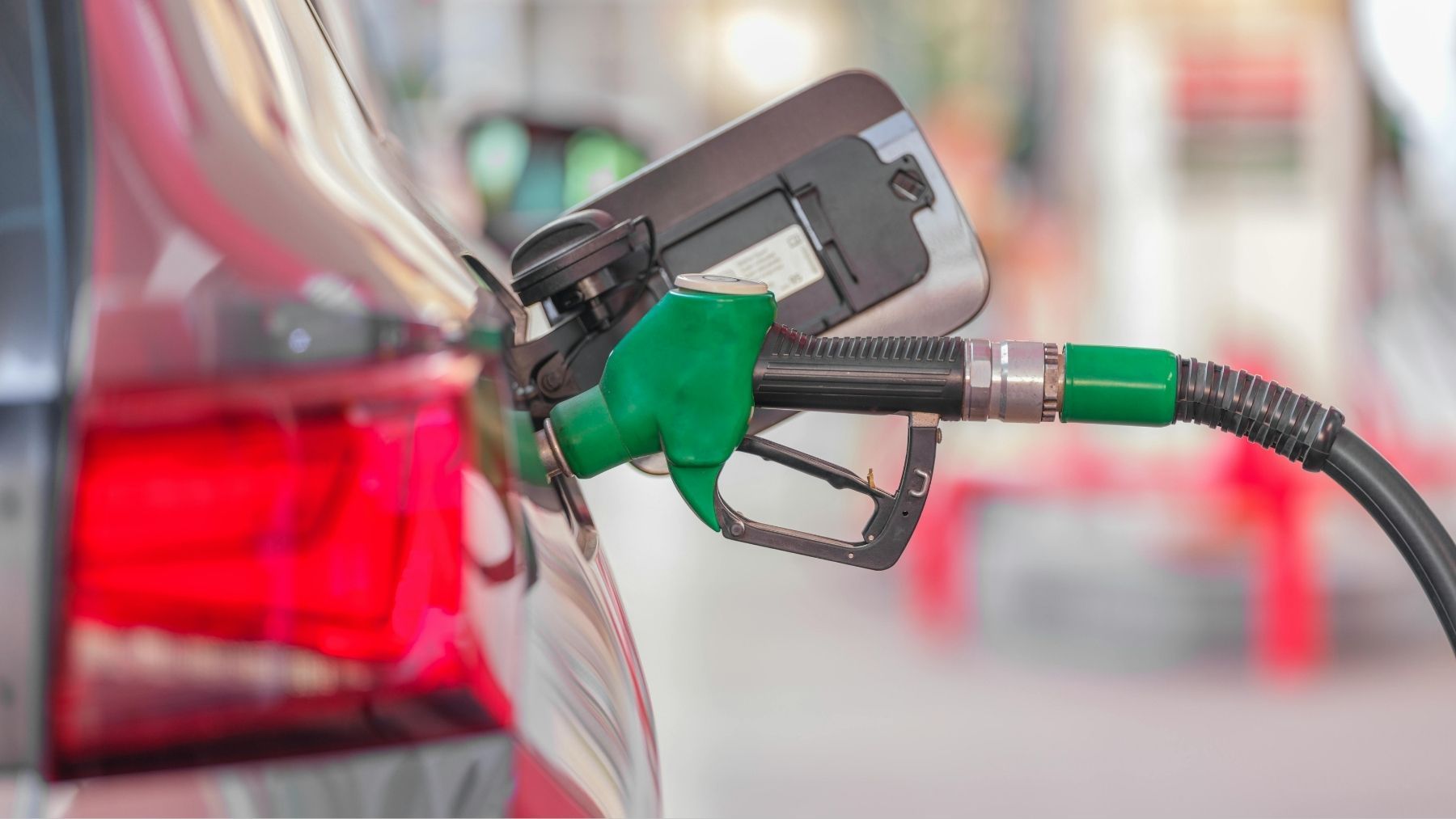 Benzine İndirim Mi Geliyor?