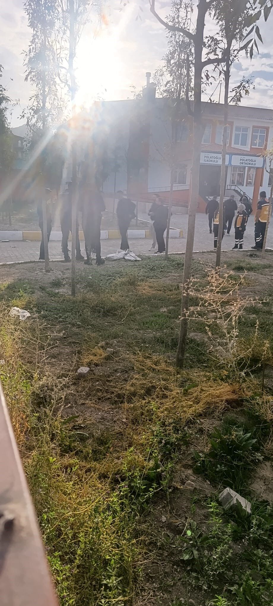 Öğrenci Okula Pompalı Tüfekle Geldi! (1)