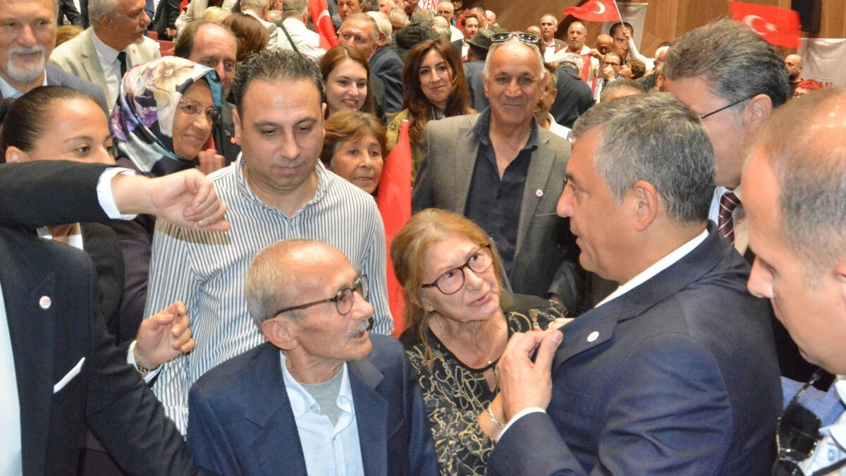 Özgür Özel (6)