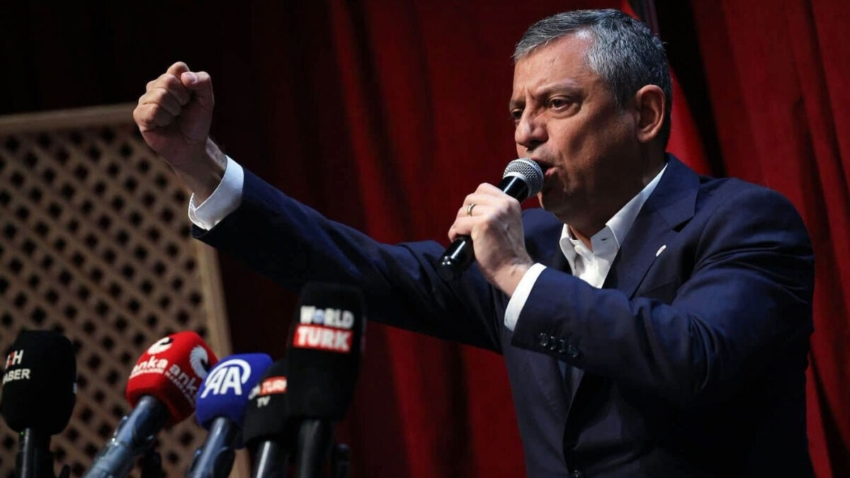 Özgür Özel (7)