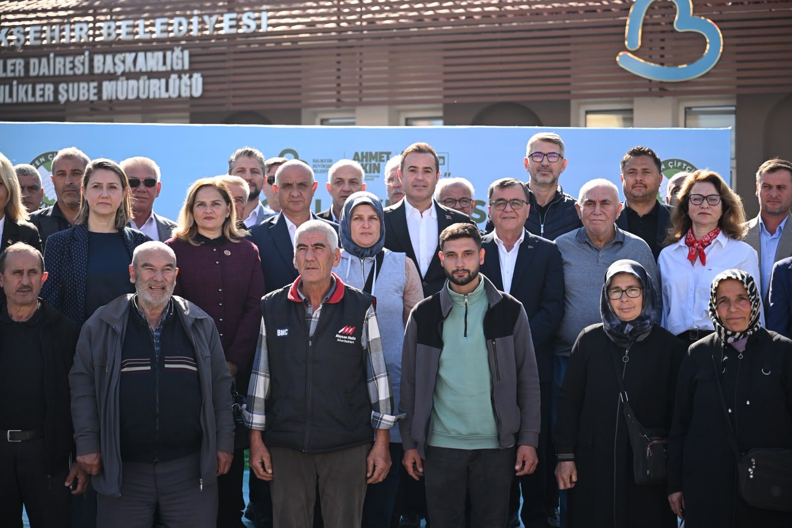 1794058968Balikesir Büyüksehir Belediyesi'nden Çiftçiye Büyük Destek (