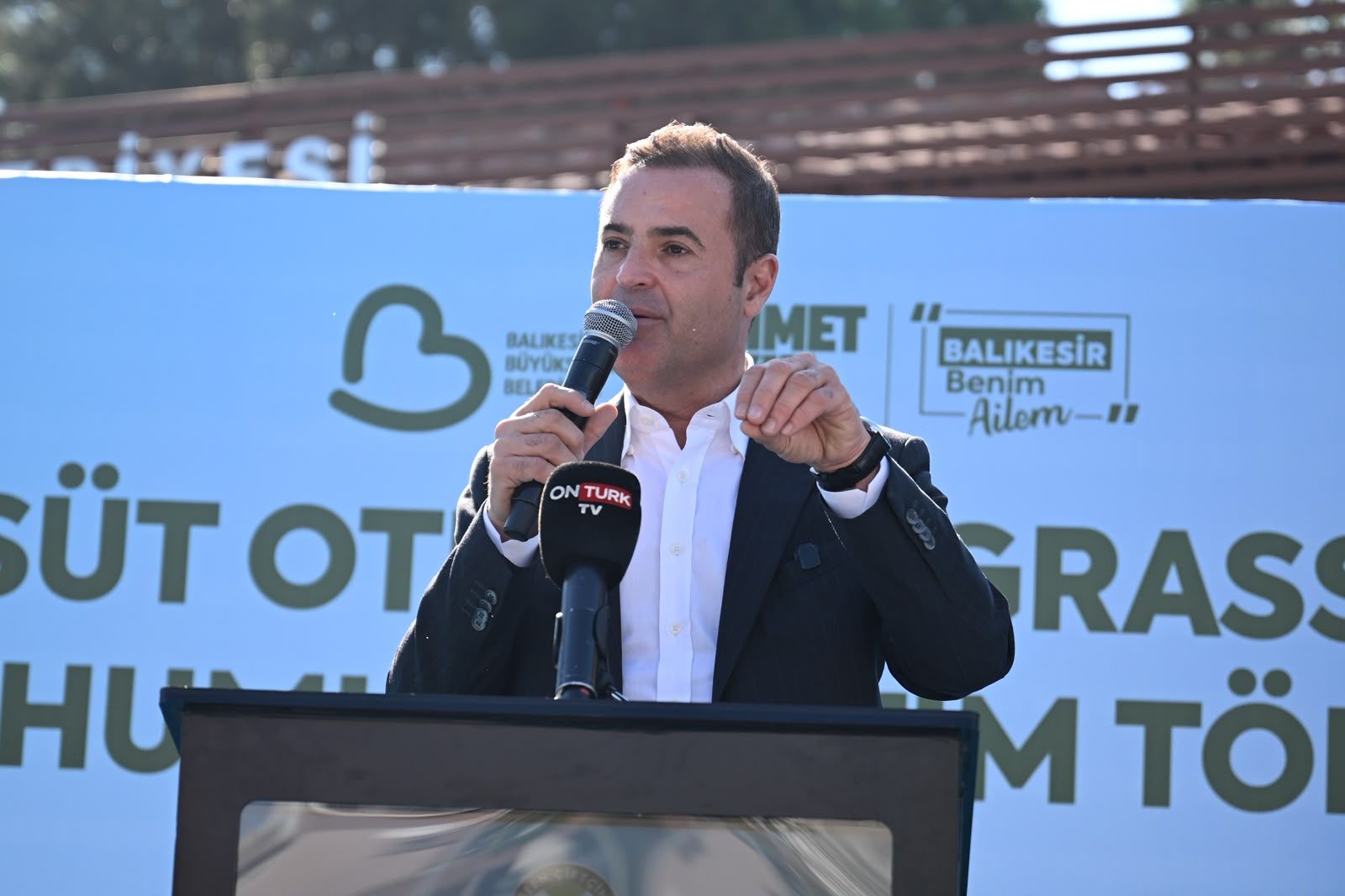 1794058984Balikesir Büyüksehir Belediyesi'nden Çiftçiye Büyük Destek (