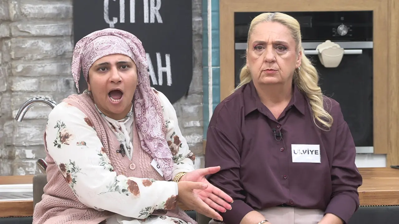 Geli̇ni̇m Mutfakta (2)-23