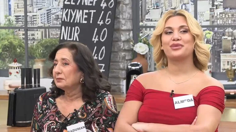 Geli̇ni̇m Mutfakta (5)-4