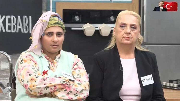 Geli̇ni̇m Mutfakta (5)-9