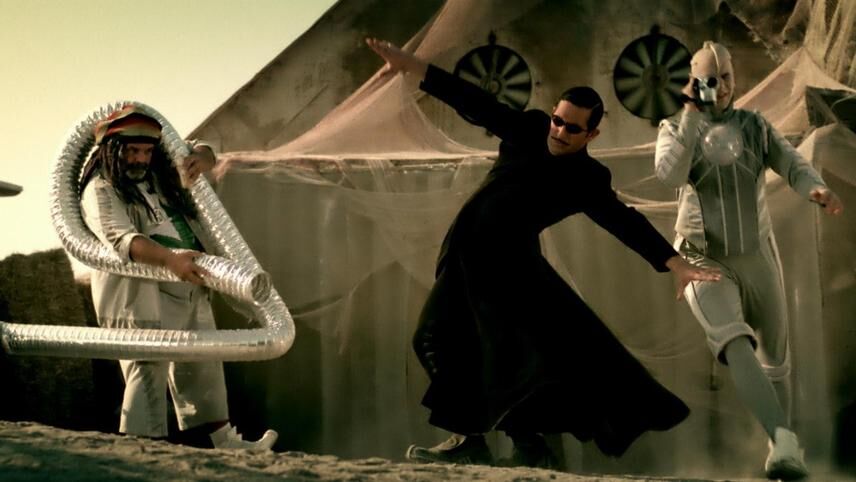 G.o.r.a (2004)
