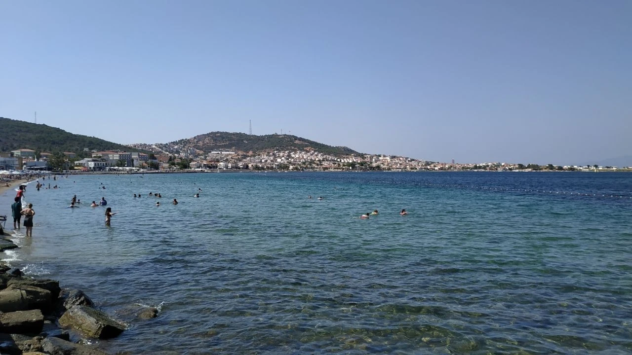 Izmire 1 Saat Uzakliktaki Odullu Tatil Rotasi Focanin Mavi Bayrakli 2 Plaji 1