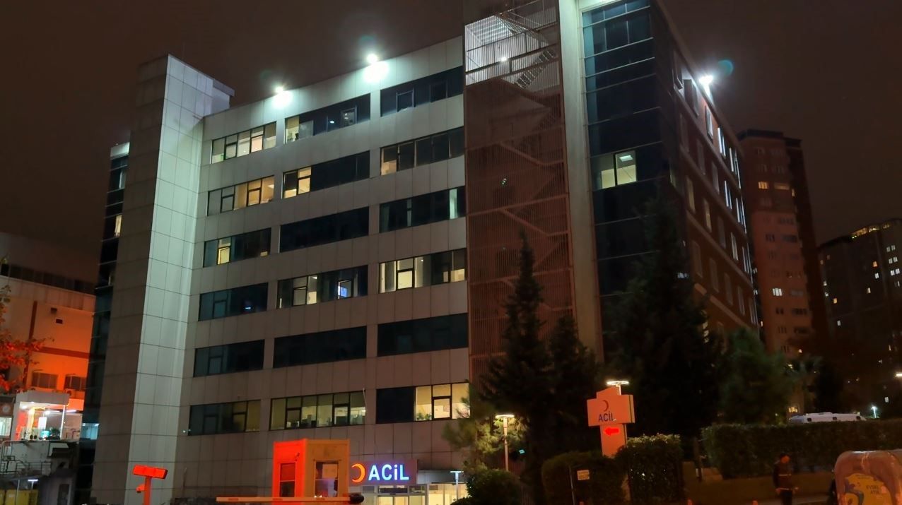 Sahnede Fenalaşan Hakkı Bulut’tan İlk Açıklama! (2)