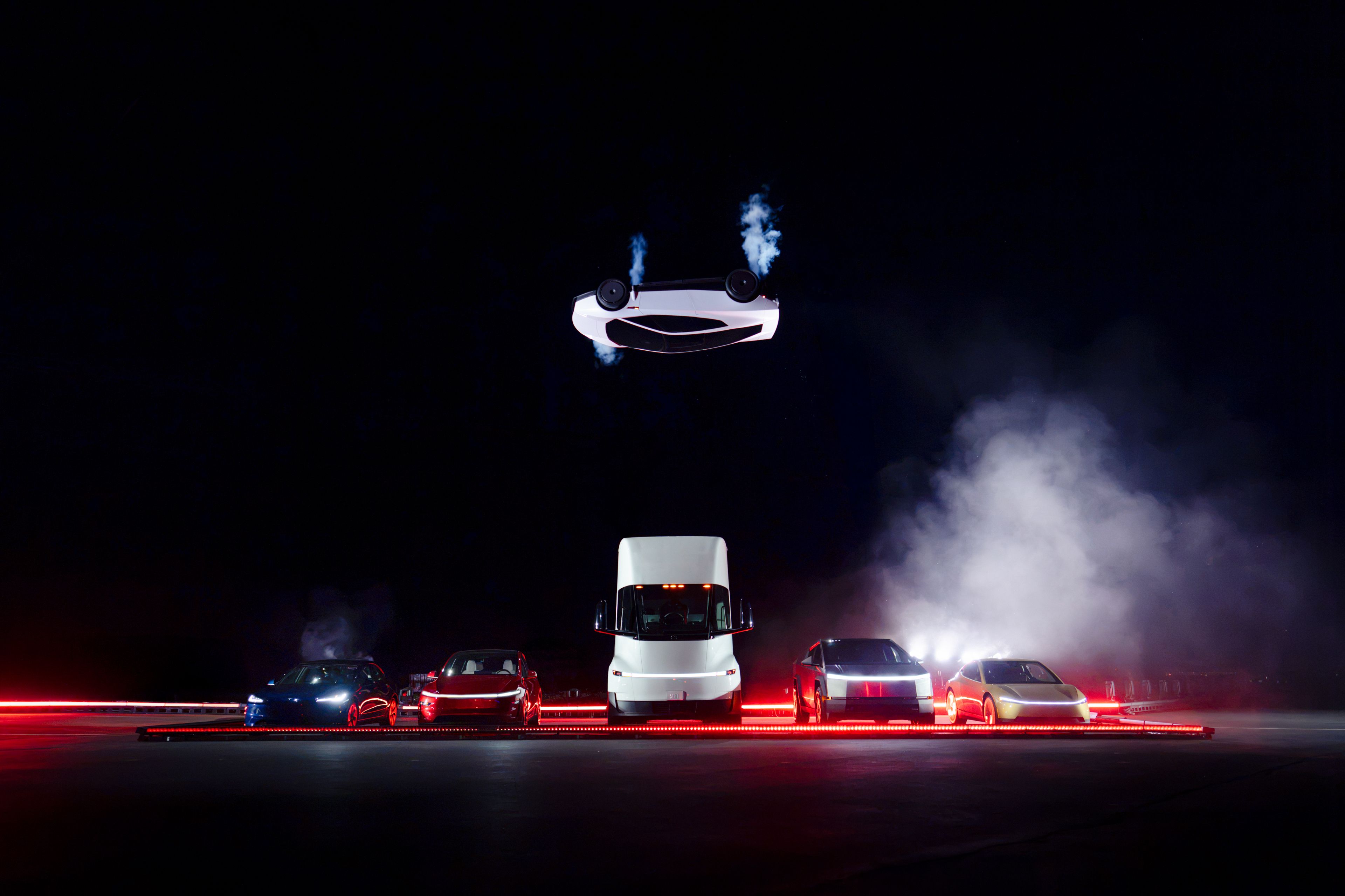 Tesla Uçan Araba (7)